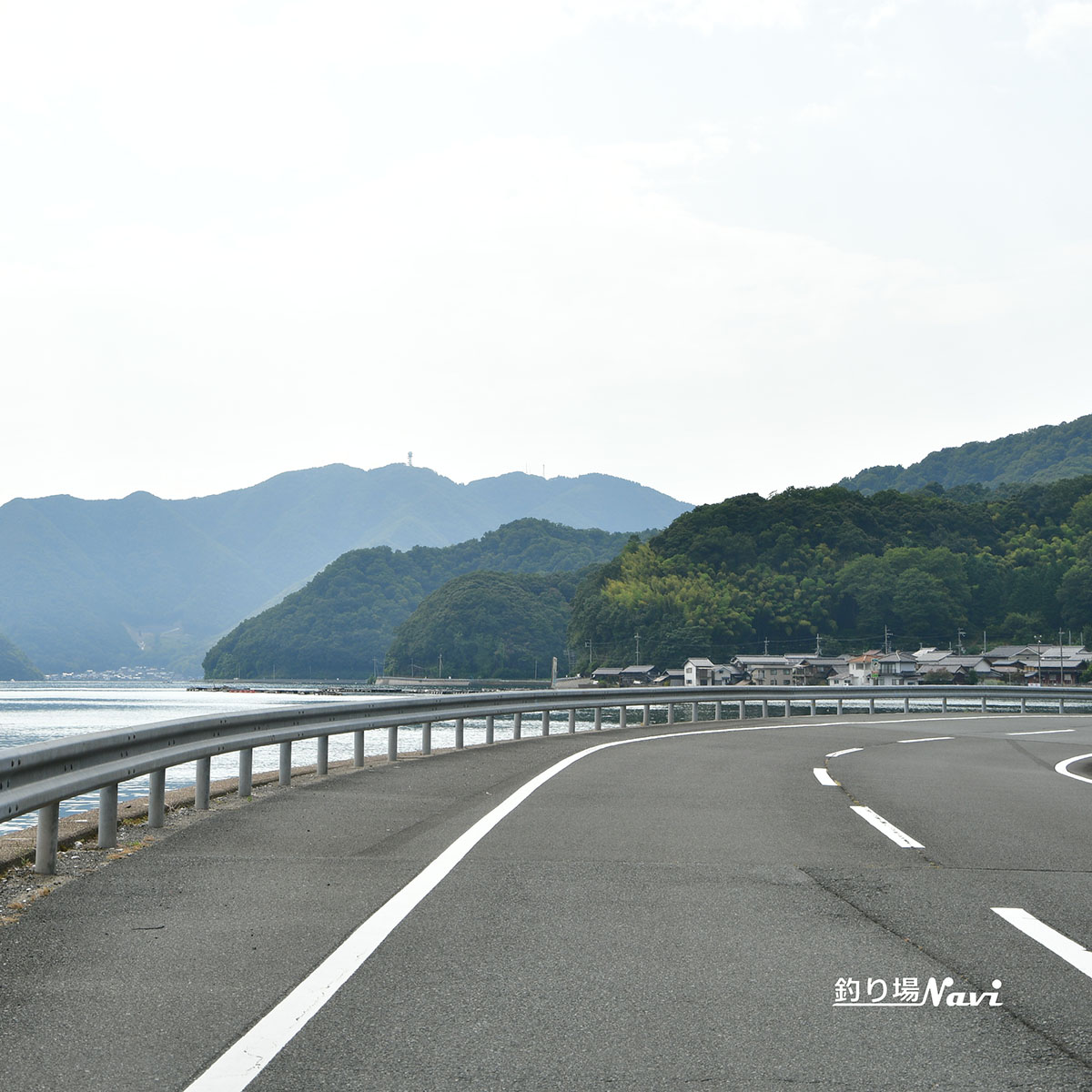 舞鶴港 ミヨ崎灯台｜釣り場Navi