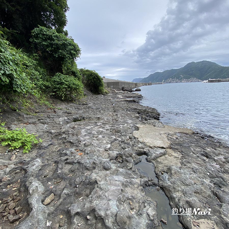 浜坂漁港西波止（赤灯台）｜釣り場Navi - 北近畿版